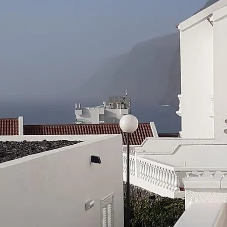 El Marques Townhouse *