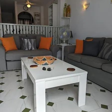 El Marques Townhouse *