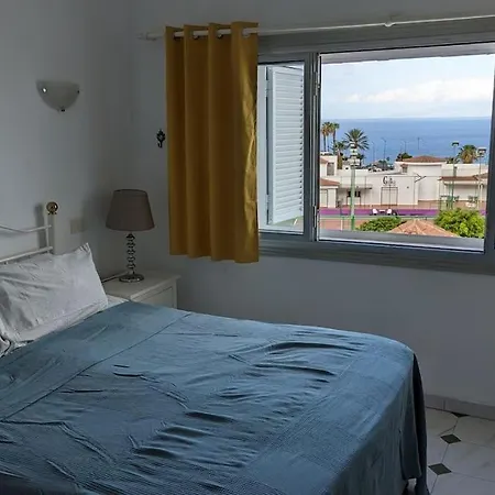 El Marques Townhouse Апартаменты *