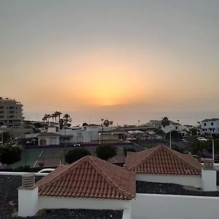 公寓 El Marques Townhouse *