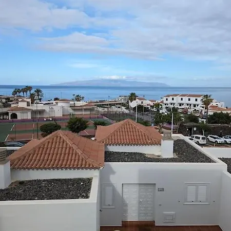 公寓 El Marques Townhouse