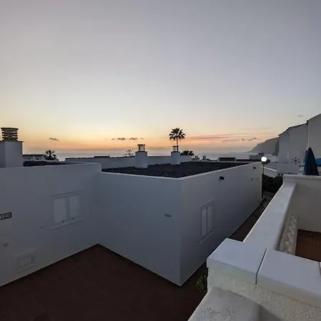 El Marques Townhouse *