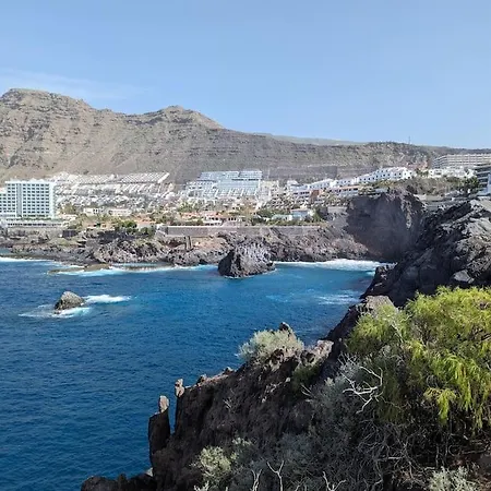 El Marques Townhouse *