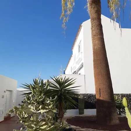 Апартаменты El Marques Townhouse Пуэрто-де-Сантьяго